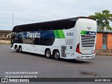 Planalto Transportes 2202 na cidade de Porto Alegre, Rio Grande do Sul, Brasil, por JULIO SILVA. Número da foto: #12700280.