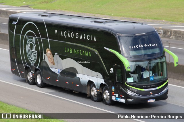 Viação Garcia 86109 na cidade de Resende, Rio de Janeiro, Brasil, por Paulo Henrique Pereira Borges. Número da foto: #12777983.