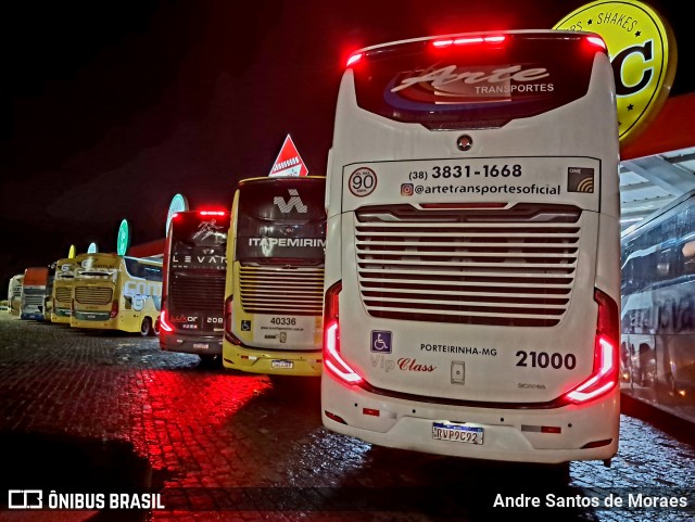 Arte Transportes e Turismo 21000 na cidade de Estiva, Minas Gerais, Brasil, por Andre Santos de Moraes. Número da foto: #12778049.