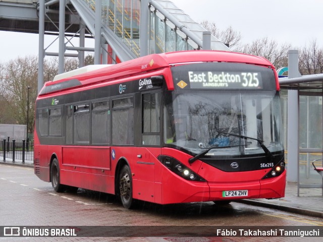 Blue Triangle Buses Limited SEE293 na cidade de London, Greater London, Inglaterra, por Fábio Takahashi Tanniguchi. Número da foto: #12778065.