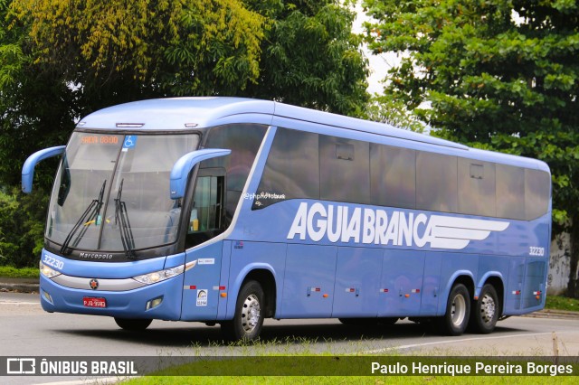 Viação Águia Branca 32230 na cidade de Resende, Rio de Janeiro, Brasil, por Paulo Henrique Pereira Borges. Número da foto: #12778053.