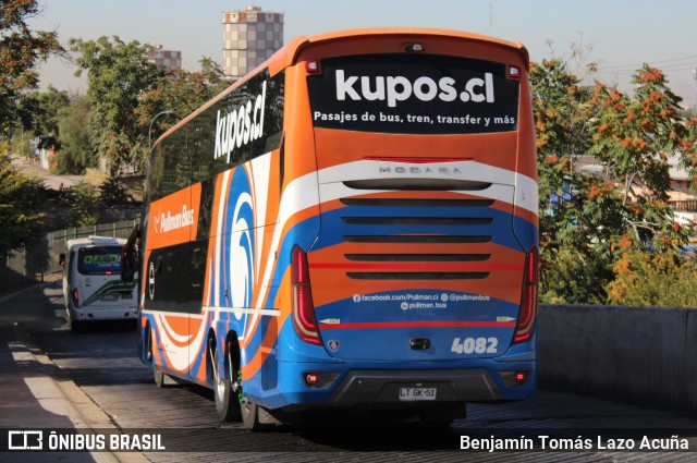 Pullman Bus 4082 na cidade de Estación Central, Santiago, Metropolitana de Santiago, Chile, por Benjamín Tomás Lazo Acuña. Número da foto: #12780934.