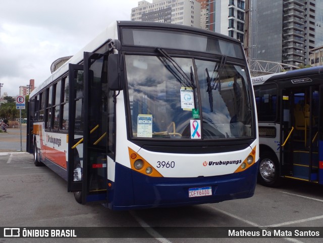 Auto Viação Urubupungá 3960 na cidade de Barueri, São Paulo, Brasil, por Matheus Da Mata Santos. Número da foto: #12780261.