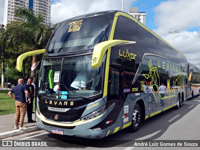 Levare Transportes 2092 na cidade de Barueri, São Paulo, Brasil, por André Luiz Gomes de Souza. Número da foto: #12780969.