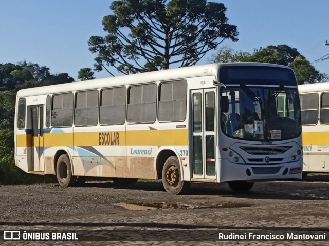 Lourenci Transportes e Turismo 370 na cidade de Itaara, Rio Grande do Sul, Brasil, por Rudinei Francisco Mantovani. Número da foto: #12779624.