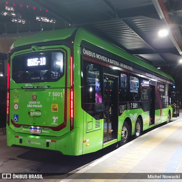Nova Paineira Transportes Urbanos S.A 7 5001 na cidade de São Paulo, São Paulo, Brasil, por Michel Nowacki. Número da foto: #12780911.