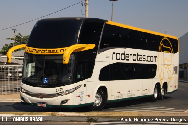 RodeRotas - Rotas de Viação do Triângulo 2228 na cidade de Goiânia, Goiás, Brasil, por Paulo Henrique Pereira Borges. Número da foto: #12780479.