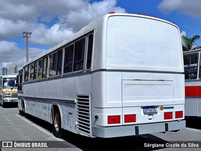 Ônibus Particulares 6536 na cidade de Barueri, São Paulo, Brasil, por Sérgiane Gisele da Silva. Número da foto: #12706340.