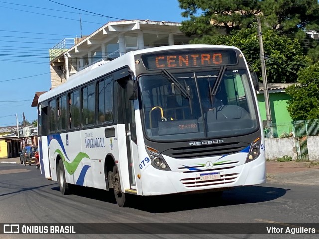 Expresso Charqueadas 079 na cidade de Sapucaia do Sul, Rio Grande do Sul, Brasil, por Vitor Aguilera. Número da foto: #12702938.