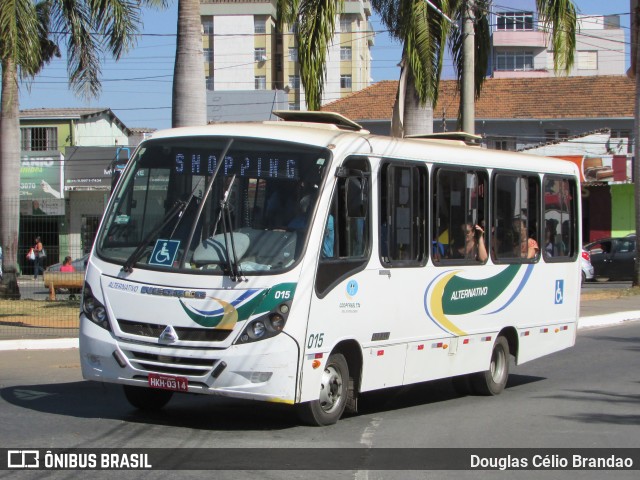 Cooperseltta - Cooperativa Setelagoana de Turismo e Transporte Alternativo 015 na cidade de Sete Lagoas, Minas Gerais, Brasil, por Douglas Célio Brandao. Número da foto: #12705730.