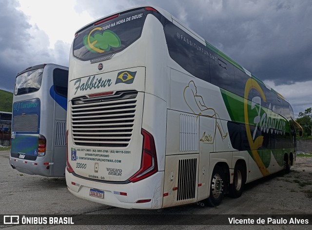 Fabbitur Transporte e Turismo 33000 na cidade de Roseira, São Paulo, Brasil, por Vicente de Paulo Alves. Número da foto: #12705426.