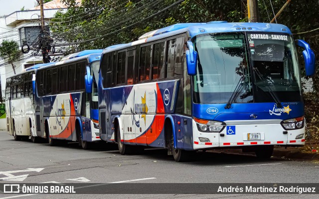 Lumaca C-194 na cidade de Mata Redonda, San José, San José, Costa Rica, por Andrés Martínez Rodríguez. Número da foto: #12705689.