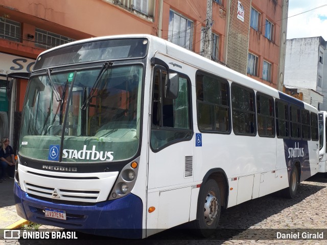 Stadtbus Bagé 715 na cidade de Bagé, Rio Grande do Sul, Brasil, por Daniel Girald. Número da foto: #12703465.