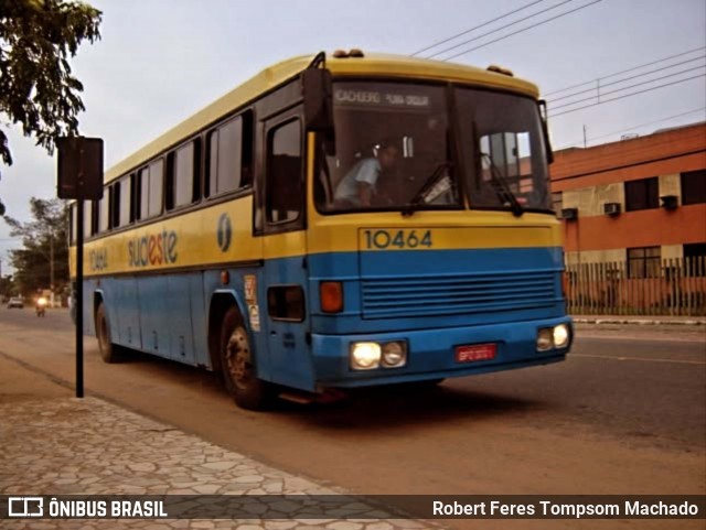 Viação Sudeste 10464 na cidade de Marataízes, Espírito Santo, Brasil, por Robert Feres Tompsom Machado. Número da foto: #12703441.