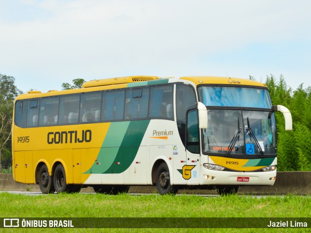 Empresa Gontijo de Transportes 14915 na cidade de Pindamonhangaba, São Paulo, Brasil, por Jaziel Lima. Número da foto: #12705557.