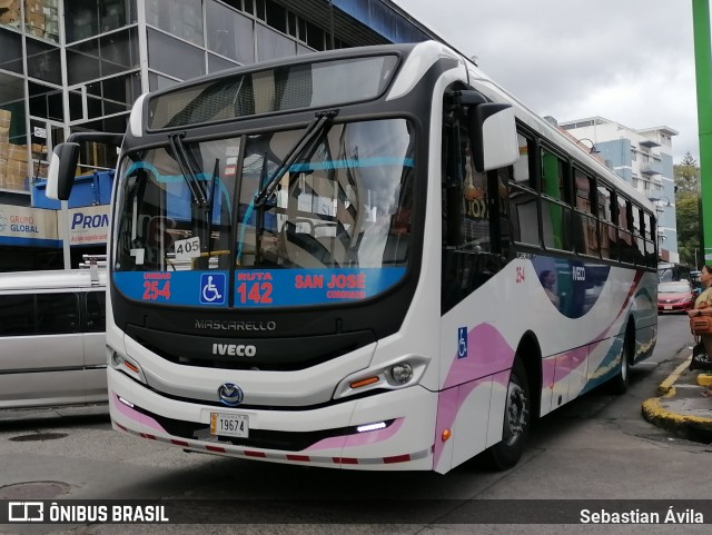 Transportes Coronado 25-4 na cidade de Carmen, San José, San José, Costa Rica, por Sebastian Ávila. Número da foto: #12703506.