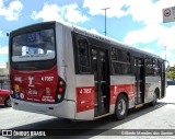 Pêssego Transportes 4 7057 na cidade de São Paulo, São Paulo, Brasil, por Gilberto Mendes dos Santos. Número da foto: #:id.