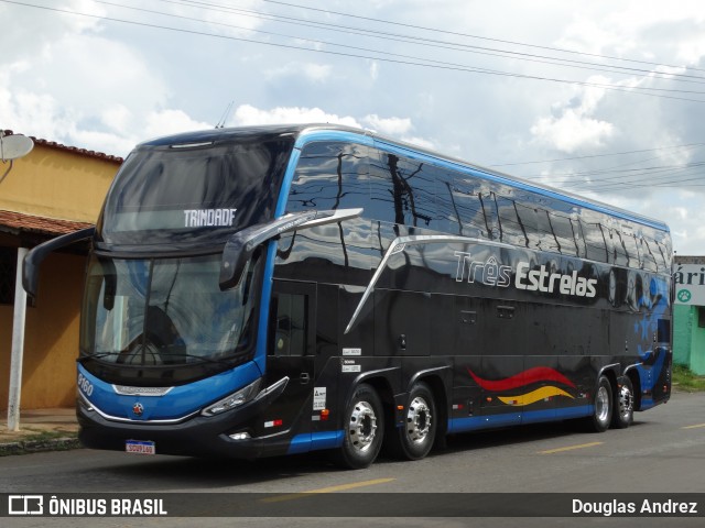 Três Estrelas Turismo 9160 na cidade de Trindade, Goiás, Brasil, por Douglas Andrez. Número da foto: #12708174.