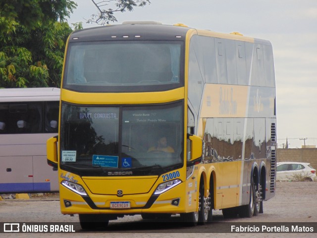 Rabelo Tour 23000 na cidade de Vitória da Conquista, Bahia, Brasil, por Fabrício Portella Matos. Número da foto: #12708366.