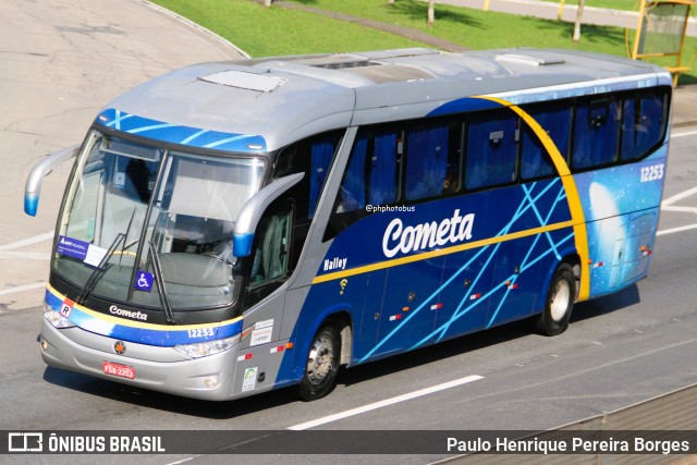 Viação Cometa 12253 na cidade de Piraí, Rio de Janeiro, Brasil, por Paulo Henrique Pereira Borges. Número da foto: #12708912.