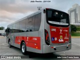 Pêssego Transportes 4 7054 na cidade de Barueri, São Paulo, Brasil, por João Victor Pereira Soares. Número da foto: #:id.