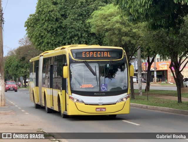 Viação Pioneira 225592 na cidade de Santa Maria, Distrito Federal, Brasil, por Gabriel Rocha. Número da foto: #12710823.