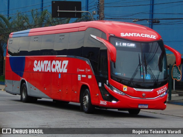 Viação Santa Cruz 38025 na cidade de São Paulo, São Paulo, Brasil, por Rogério Teixeira Varadi. Número da foto: #12712633.