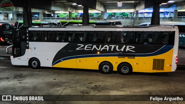Zenatur Turismo 1957 na cidade de Curitiba, Paraná, Brasil, por Felipe Arguelho. Número da foto: #12711622.