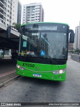 Transporte Coletivo Glória XY050 na cidade de Curitiba, Paraná, Brasil, por JONATHAN EDUARDO CANTOR. Número da foto: #12712094.