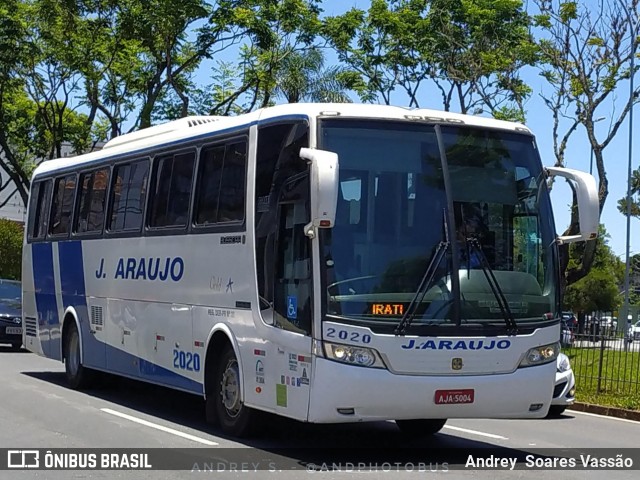 J. Araujo 2020 na cidade de Curitiba, Paraná, Brasil, por Andrey  Soares Vassão. Número da foto: #12716098.