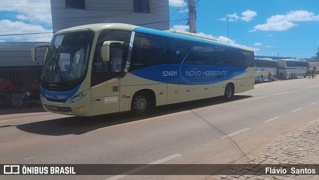 Viação Novo Horizonte 524911 na cidade de Barra da Estiva, Bahia, Brasil, por Flávio  Santos. Número da foto: #12715728.