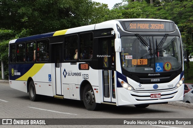 Viação Sul Fluminense 1223 na cidade de Volta Redonda, Rio de Janeiro, Brasil, por Paulo Henrique Pereira Borges. Número da foto: #12716123.