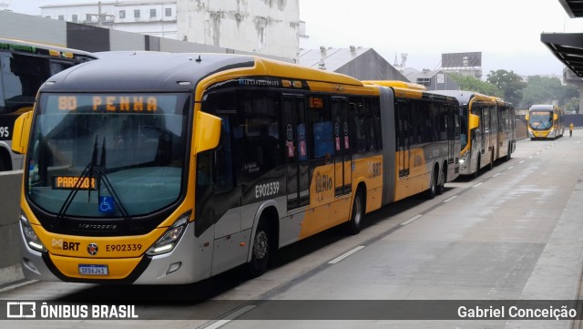 Mobi Rio E902339 na cidade de Rio de Janeiro, Rio de Janeiro, Brasil, por Gabriel Conceição. Número da foto: #12716327.