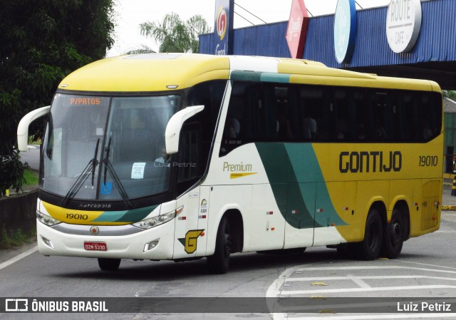 Empresa Gontijo de Transportes 19010 na cidade de Resende, Rio de Janeiro, Brasil, por Luiz Petriz. Número da foto: #12715070.