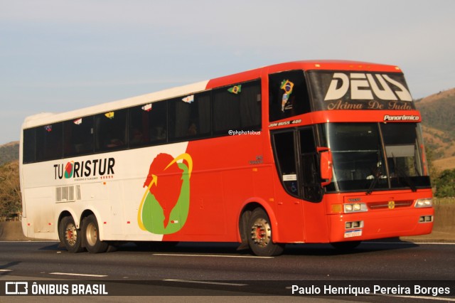 Turistur Turismo 020 na cidade de Roseira, São Paulo, Brasil, por Paulo Henrique Pereira Borges. Número da foto: #12716148.