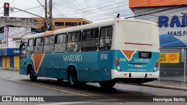 Viação Sanremo 898 na cidade de Vila Velha, Espírito Santo, Brasil, por Henrique Netto. Número da foto: #12716063.