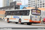Empresa Pedrosa 320 na cidade de Recife, Pernambuco, Brasil, por Wallace Vitor. Número da foto: #12716355.