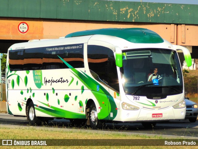 Ipojucatur 792 na cidade de São José dos Campos, São Paulo, Brasil, por Robson Prado. Número da foto: #12718293.