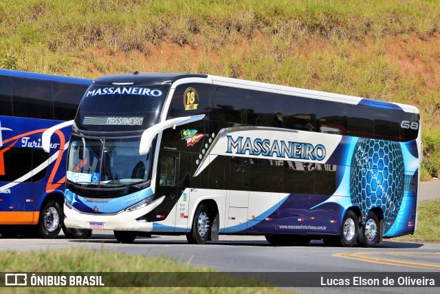 Massaneiro Turismo 2001 na cidade de Aparecida, São Paulo, Brasil, por Lucas Elson de Oliveira. Número da foto: #12719917.