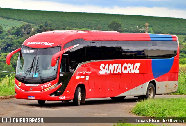 Viação Santa Cruz 37825 na cidade de Alfenas, Minas Gerais, Brasil, por Lucas Elson de Oliveira. Número da foto: #12719807.
