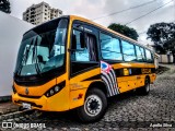Escolares 2078 na cidade de Cruzeiro, São Paulo, Brasil, por Apollo Silva. Número da foto: #12719305.