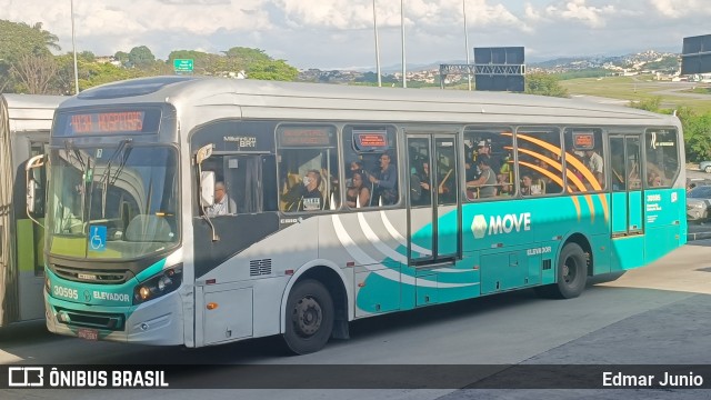 Expresso Luziense > Territorial Com. Part. e Empreendimentos 30595 na cidade de Belo Horizonte, Minas Gerais, Brasil, por Edmar Junio. Número da foto: #12783260.