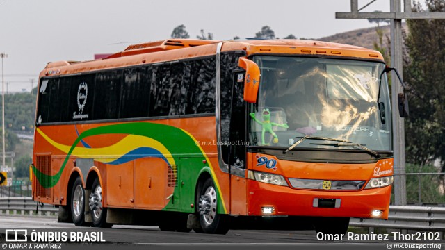 Autobuses sin identificación - Mexico 90 na cidade de Huehuetoca, Estado de México, México, por Omar Ramírez Thor2102. Número da foto: #12781318.