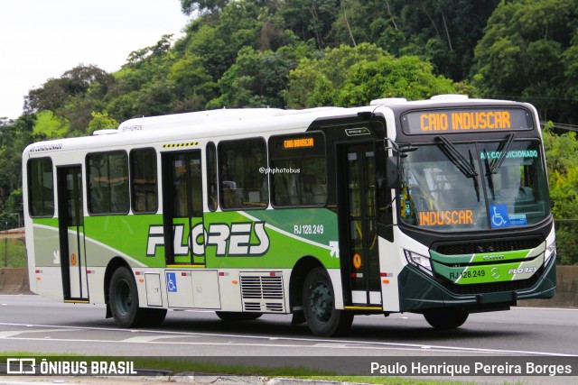 Transportes Flores RJ 128.249 na cidade de Piraí, Rio de Janeiro, Brasil, por Paulo Henrique Pereira Borges. Número da foto: #12783239.