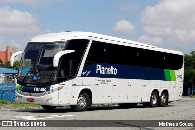 Planalto Transportes 3002 na cidade de São Paulo, São Paulo, Brasil, por Matheus Souza. Número da foto: #12783438.