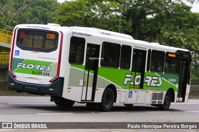 Transportes Flores RJ 128.249 na cidade de Piraí, Rio de Janeiro, Brasil, por Paulo Henrique Pereira Borges. Número da foto: #12783242.