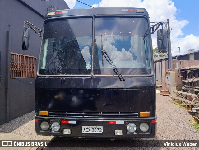 Ônibus Particulares 01 na cidade de Cascavel, Ceará, Brasil, por Vinícius Weber. Número da foto: #12805261.