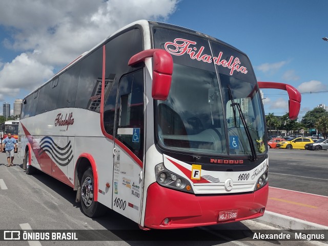 Filadelfia Turismo 1600 na cidade de Barueri, São Paulo, Brasil, por Alexandre  Magnus. Número da foto: #12805932.