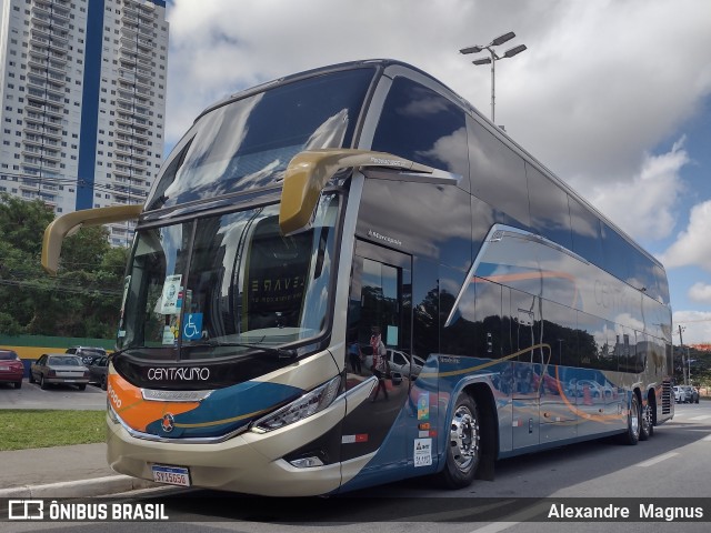 Centauro Turismo 10000 na cidade de Barueri, São Paulo, Brasil, por Alexandre  Magnus. Número da foto: #12805964.