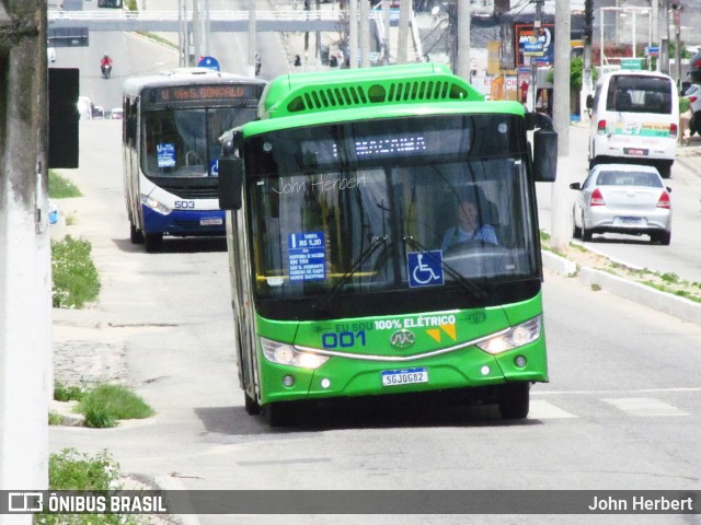 Trampolim da Vitória 001 na cidade de Natal, Rio Grande do Norte, Brasil, por John Herbert. Número da foto: #12805344.